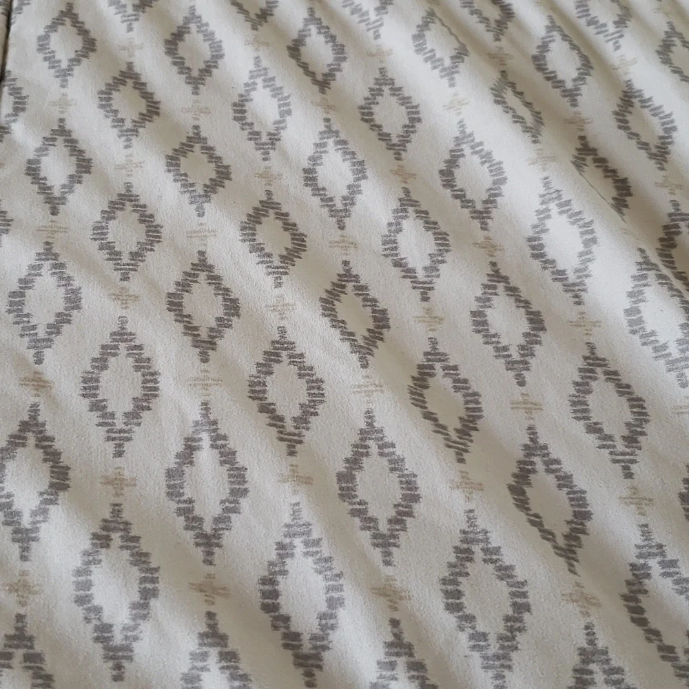 Reversible Gray Twin Comforter